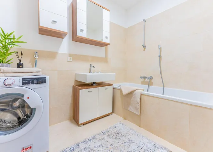 Revliving Garden Am Steinertor